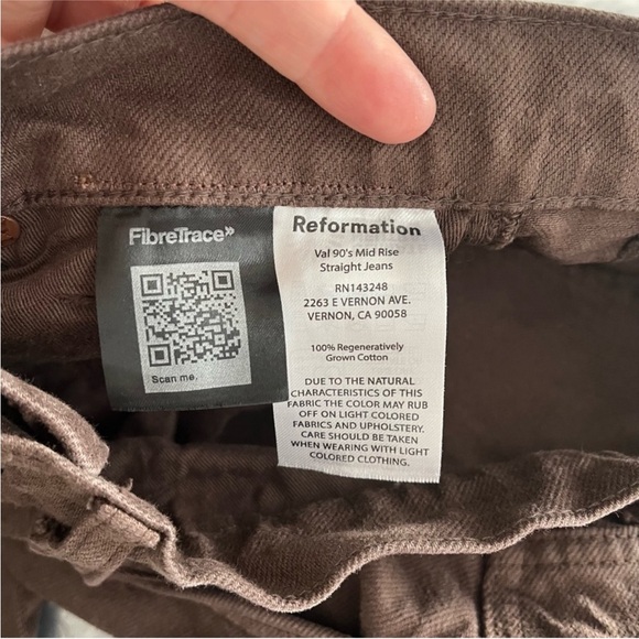 REFORMATION JEANS Val 90s Mid Rise Straight Jeans in Espresso - Picture 8 of 8